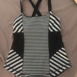Black and white Lululemon tank size 4